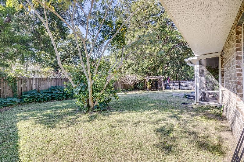 Furnished Finder property 438142_1 photo 11