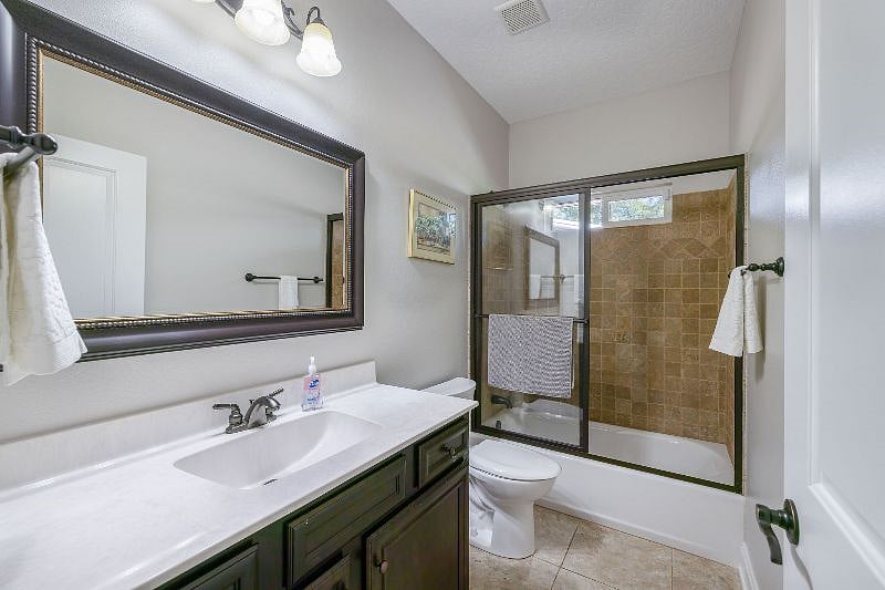 Furnished Finder property 438142_1 photo 16