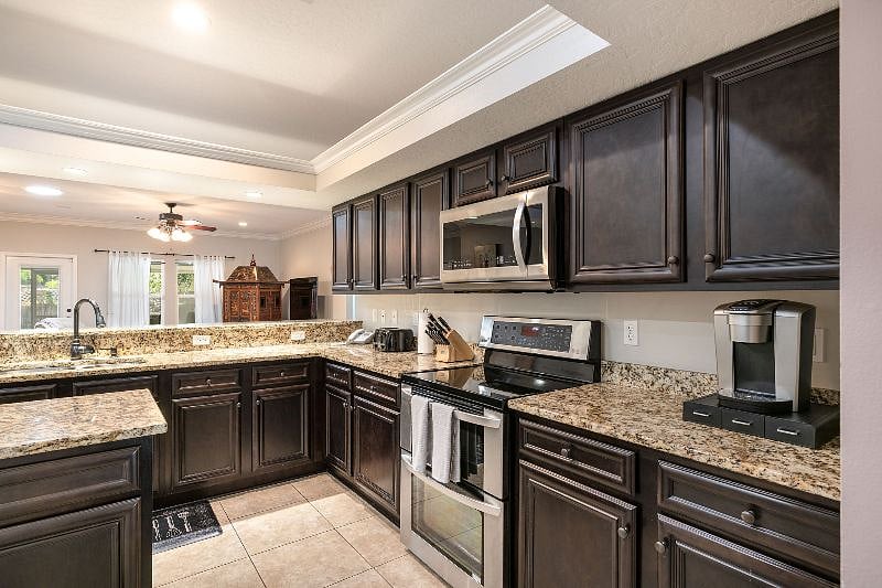 Furnished Finder property 438142_1 photo 24