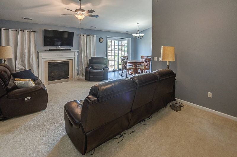 Furnished Finder property 438159_1 photo 1