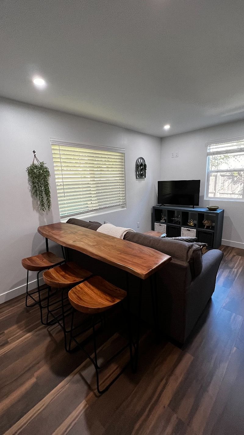 Furnished Finder property 438161_1 photo 4