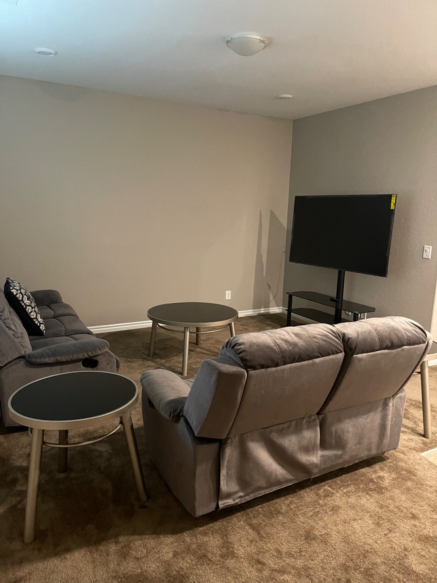 Furnished Finder property 438167_1 photo 7