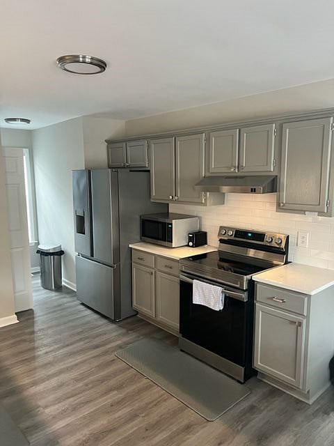 Furnished Finder property 438197_1 photo 8