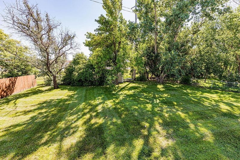 Furnished Finder property 438214_1 photo 27