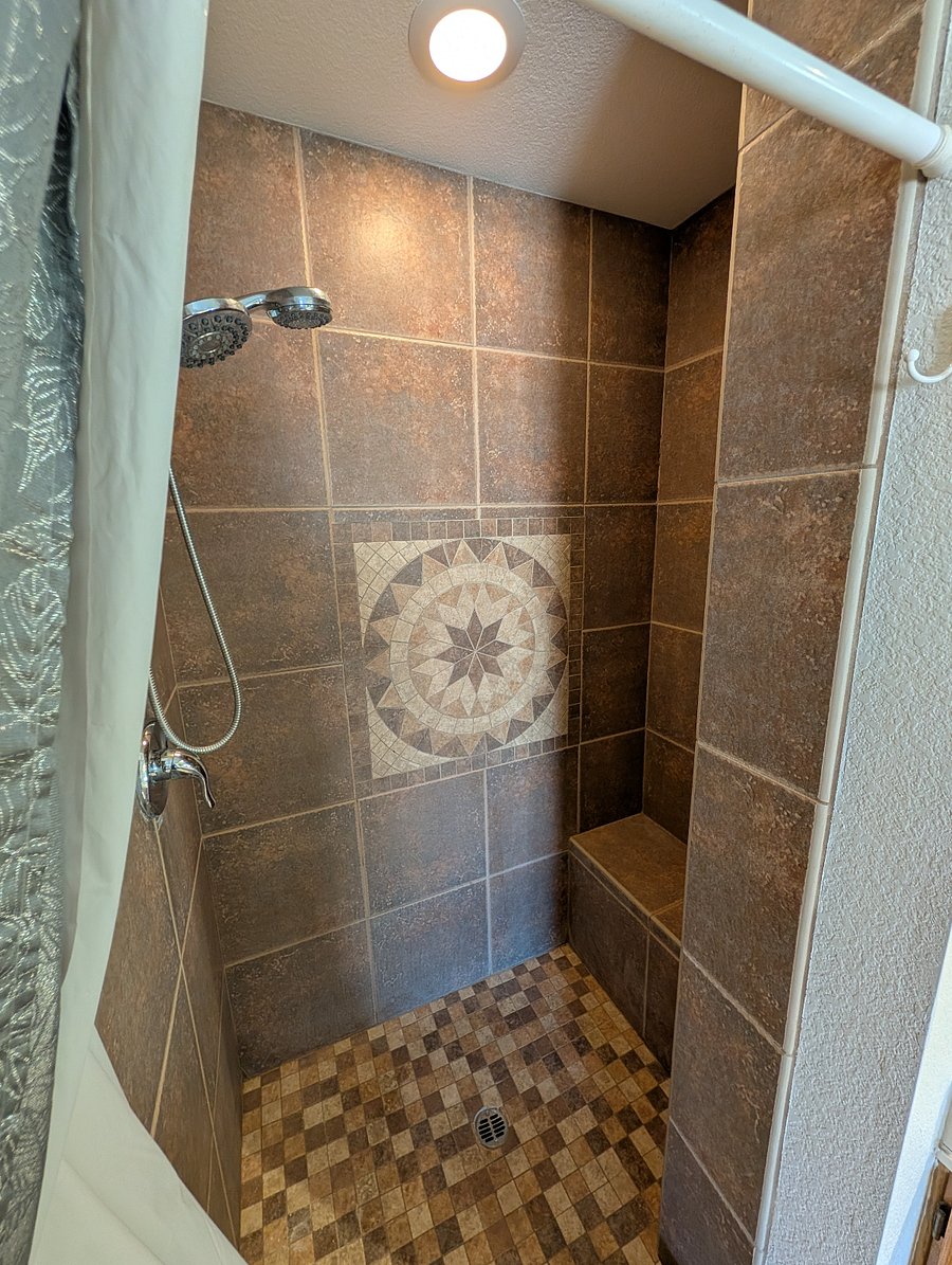 Furnished Finder property 438225_1 photo 17