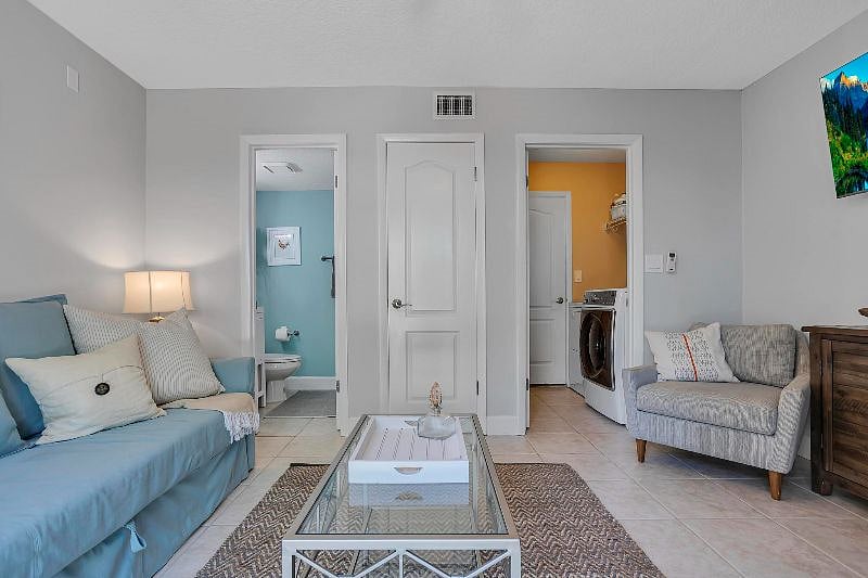 Furnished Finder property 438231_1 photo 24