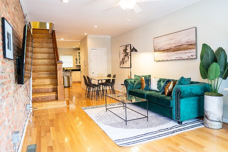 Furnished Finder property 438239_1 photo 8