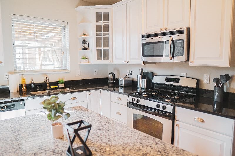 Furnished Finder property 438239_1 photo 10