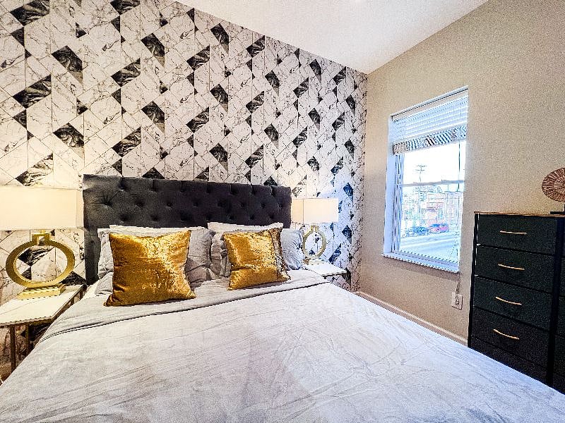 Furnished Finder property 438239_1 photo 26