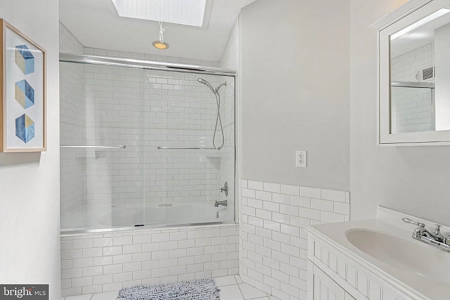 Furnished Finder property 438239_1 photo 34