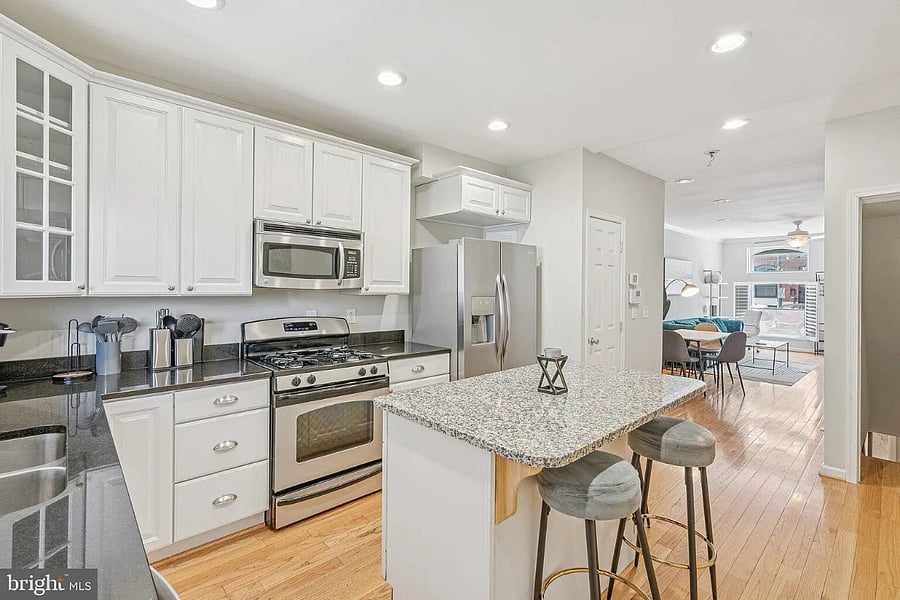 Furnished Finder property 438239_1 photo 38