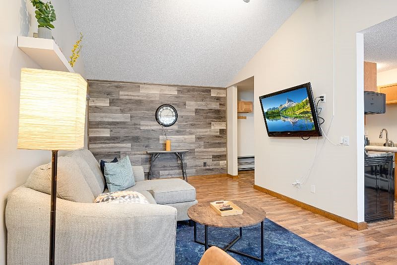Furnished Finder property 438256_1 photo 12