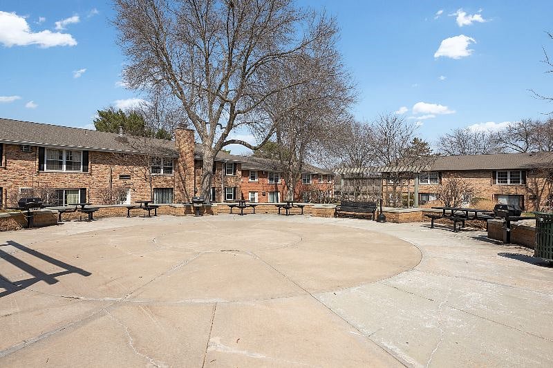 Furnished Finder property 438256_1 photo 25