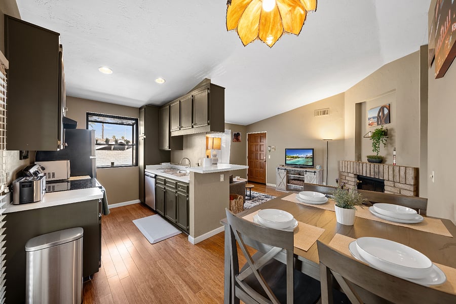 Furnished Finder property 438268_1 photo 9