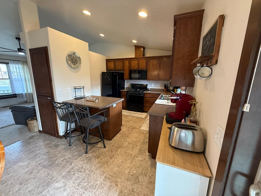 Furnished Finder property 438278_1 photo 6