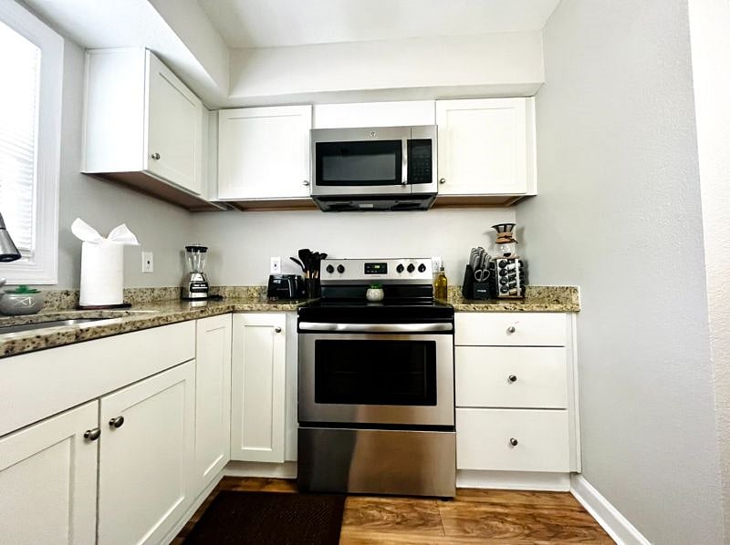 Furnished Finder property 438381_1 photo 9