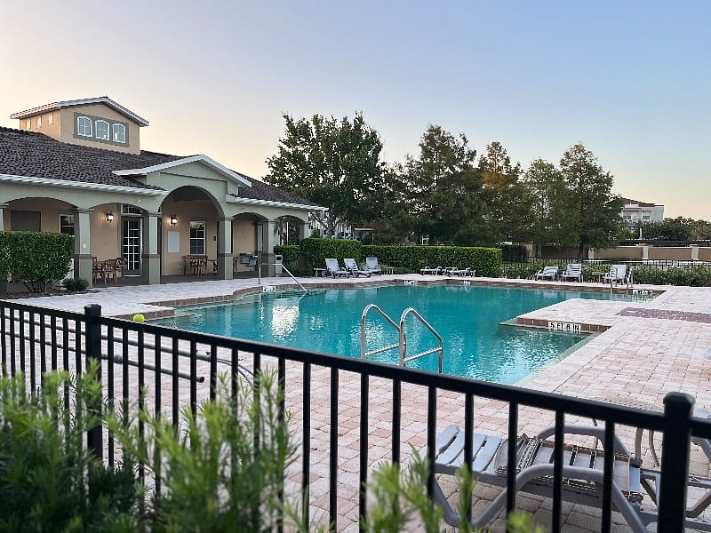 Furnished Finder property 438391_1 photo 14