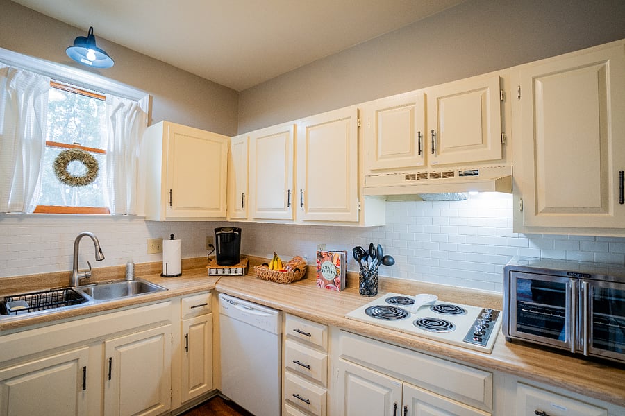 Furnished Finder property 438392_1 photo 7