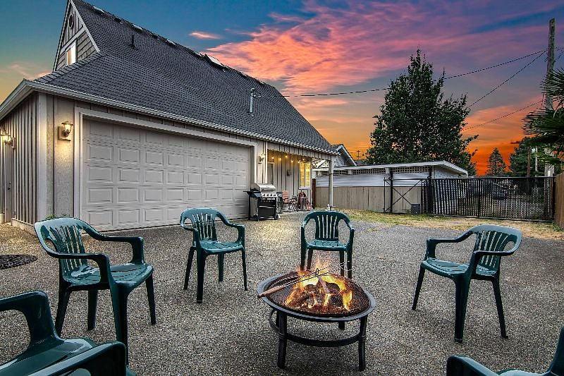 Furnished Finder property 438421_1 photo 4