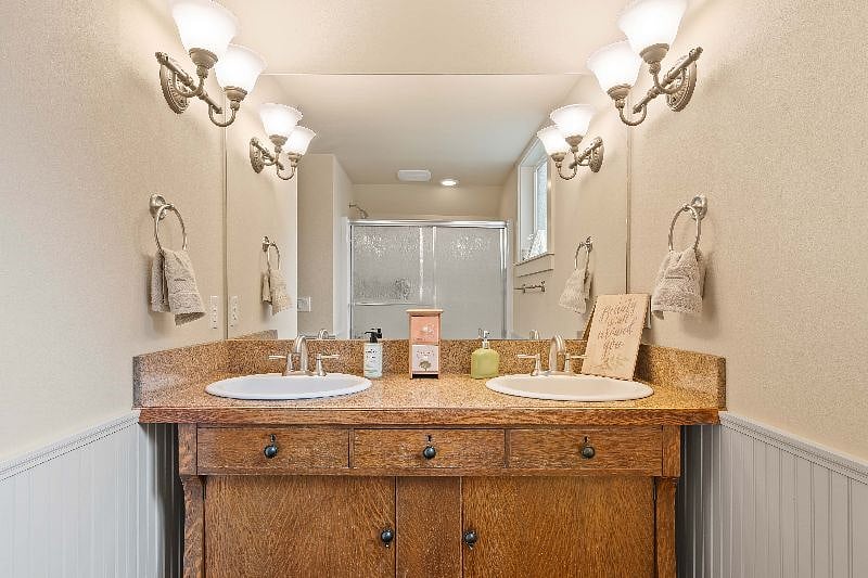 Furnished Finder property 438421_1 photo 21