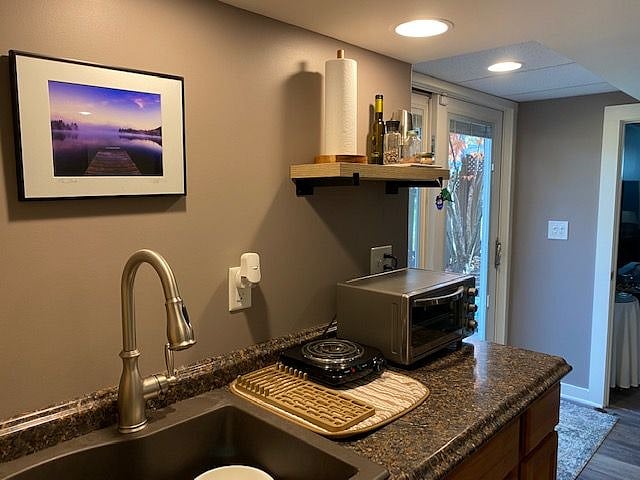 Furnished Finder property 438429_1 photo 4
