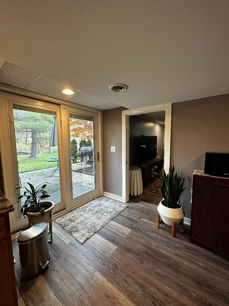 Furnished Finder property 438429_1 photo 16