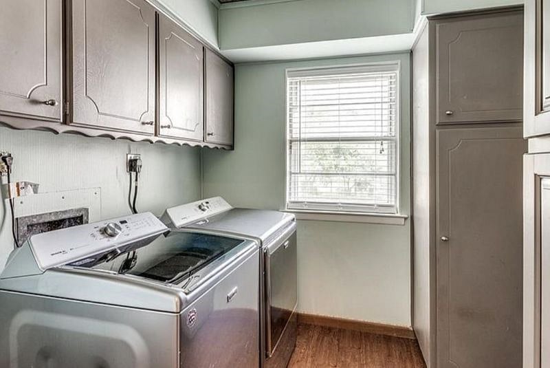 Furnished Finder property 438434_1 photo 10