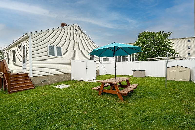 Furnished Finder property 438449_1 photo 17