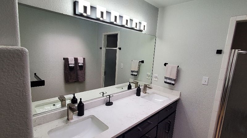 Furnished Finder property 438476_1 photo 7