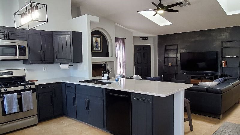 Furnished Finder property 438476_2 photo 6