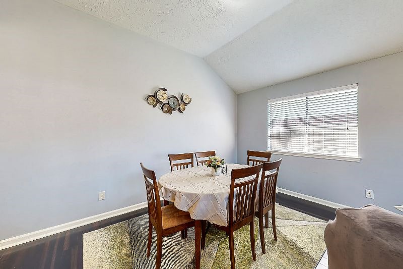 Furnished Finder property 438484_1 photo 5