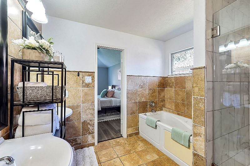 Furnished Finder property 438484_1 photo 15