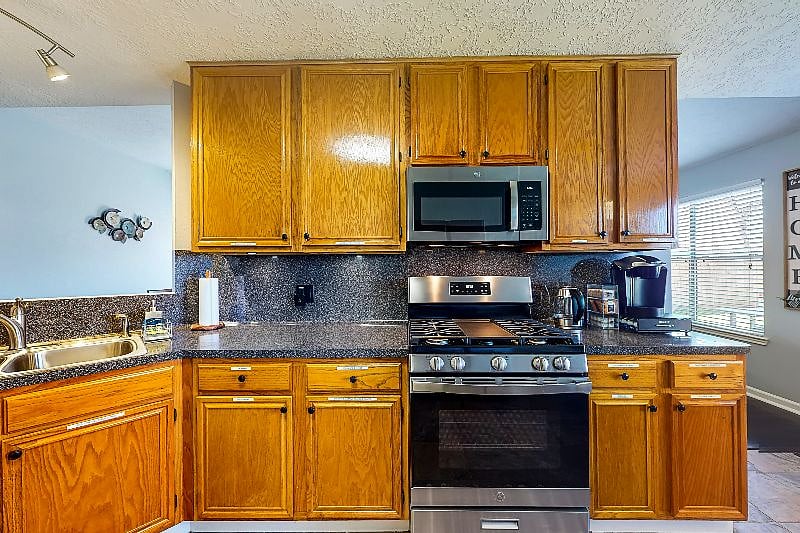 Furnished Finder property 438484_1 photo 22