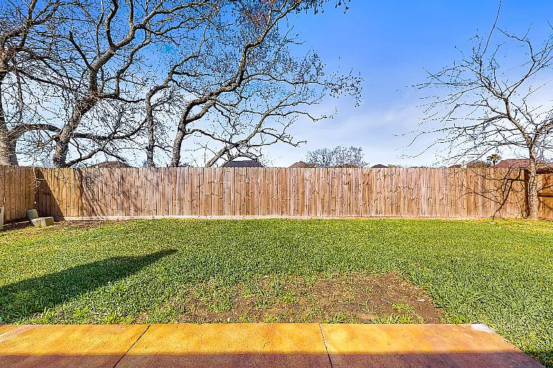 Furnished Finder property 438484_1 photo 26