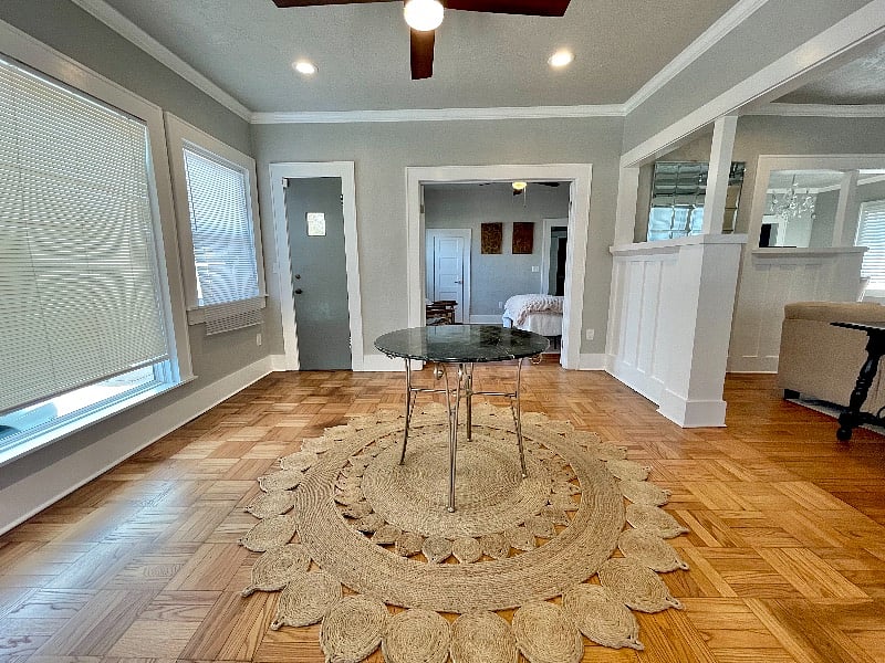 Entry room