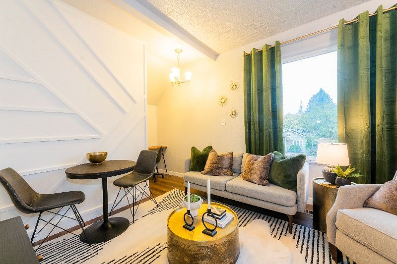 Furnished Finder property 438555_1 photo 11