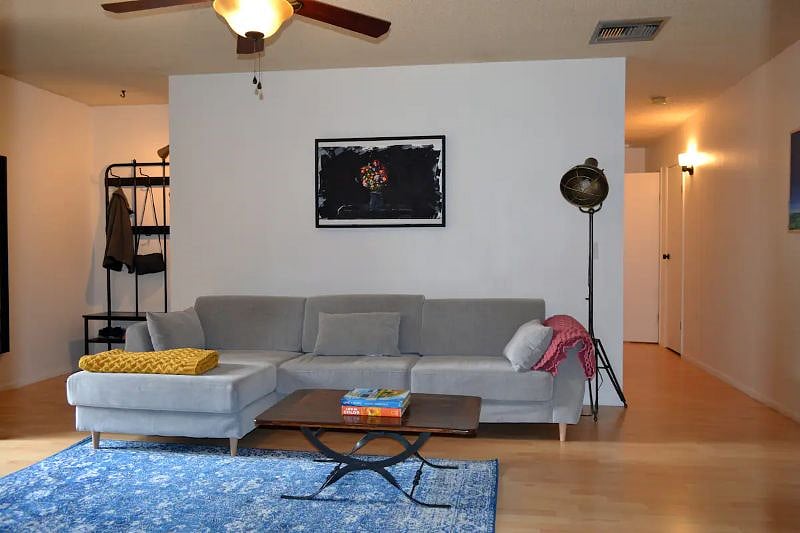 Furnished Finder property 438585_1 photo 4