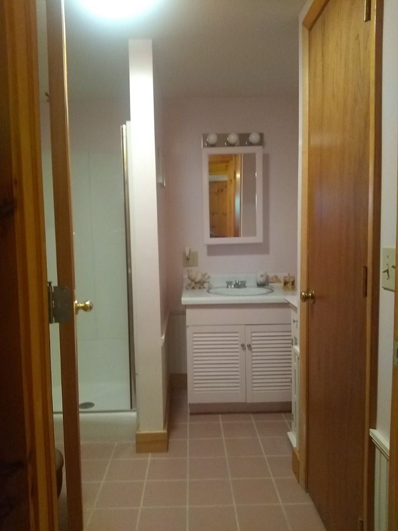 Furnished Finder property 438605_1 photo 3