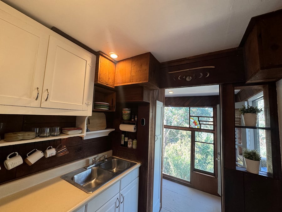 Furnished Finder property 438609_1 photo 12