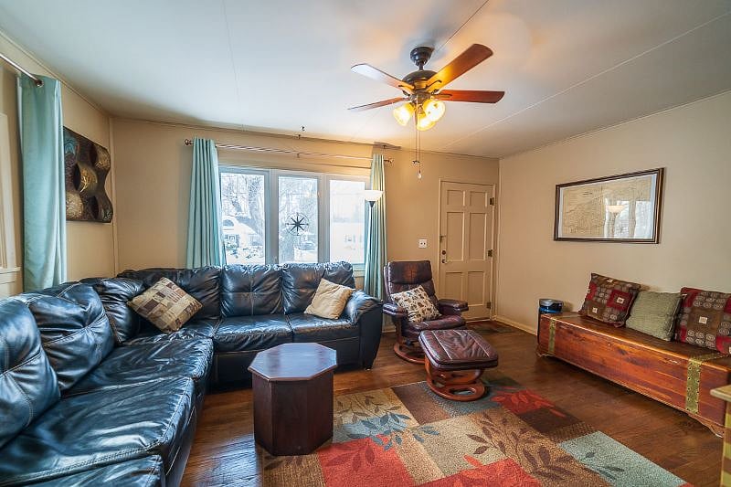 Furnished Finder property 438656_1 photo 4