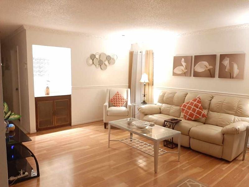 Furnished Finder property 438661_1 photo 3