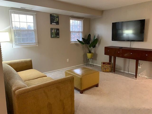 Furnished Finder property 438663_2 photo 5