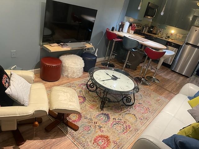 Furnished Finder property 438676_1 photo 5