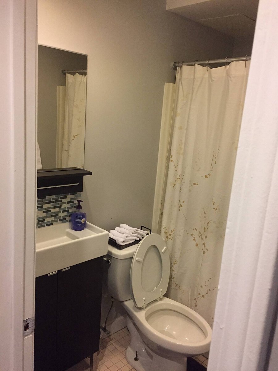 Furnished Finder property 438676_1 photo 10