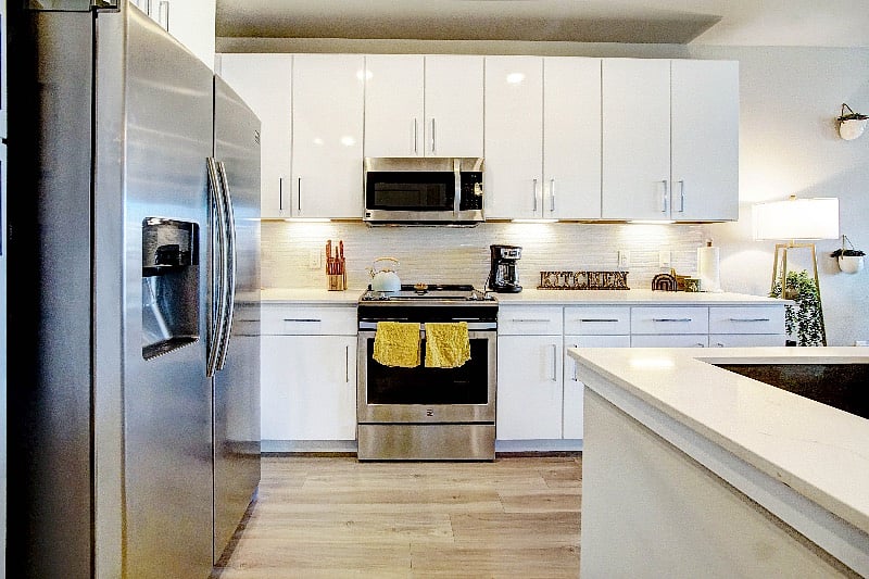 Furnished Finder property 438700_1 photo 4