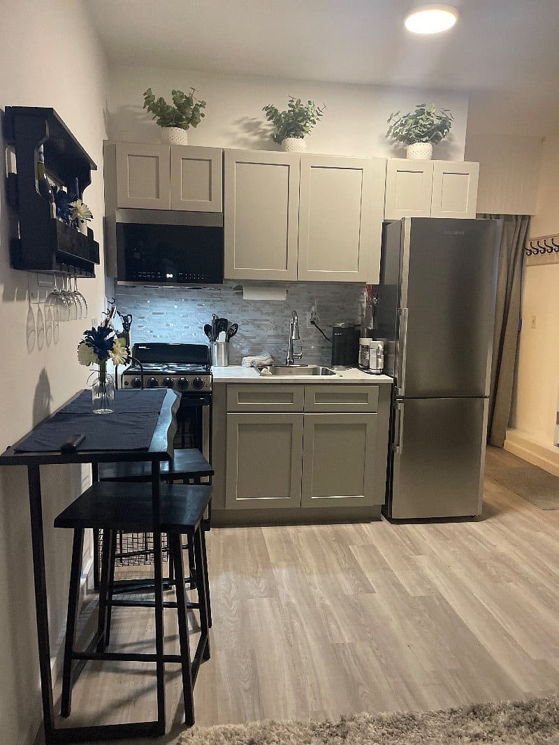 Furnished Finder property 438702_1 photo 4