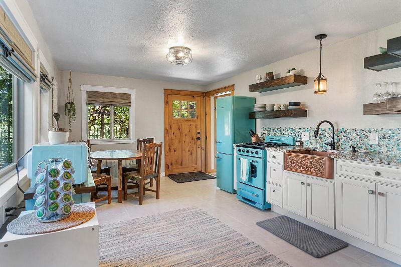 Furnished Finder property 438718_1 photo 11