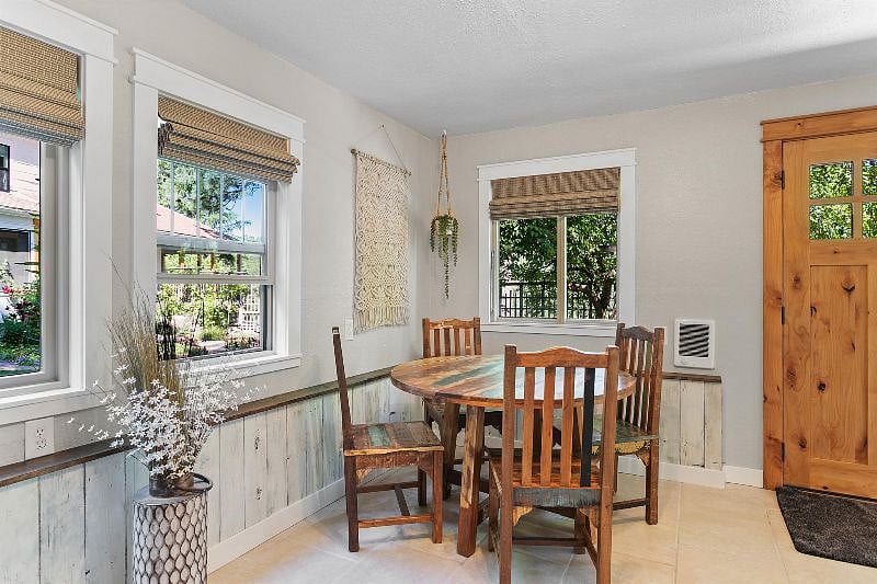 Furnished Finder property 438718_1 photo 13