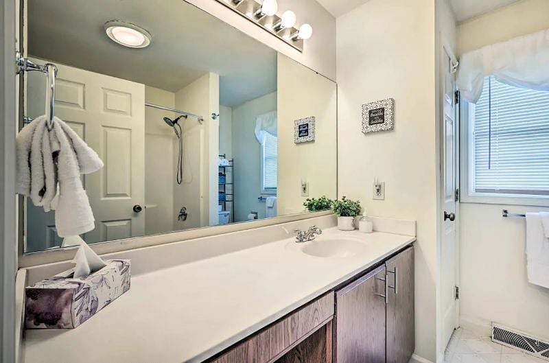 Furnished Finder property 438720_1 photo 23