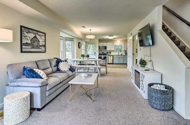Furnished Finder property 438720_1 photo 1